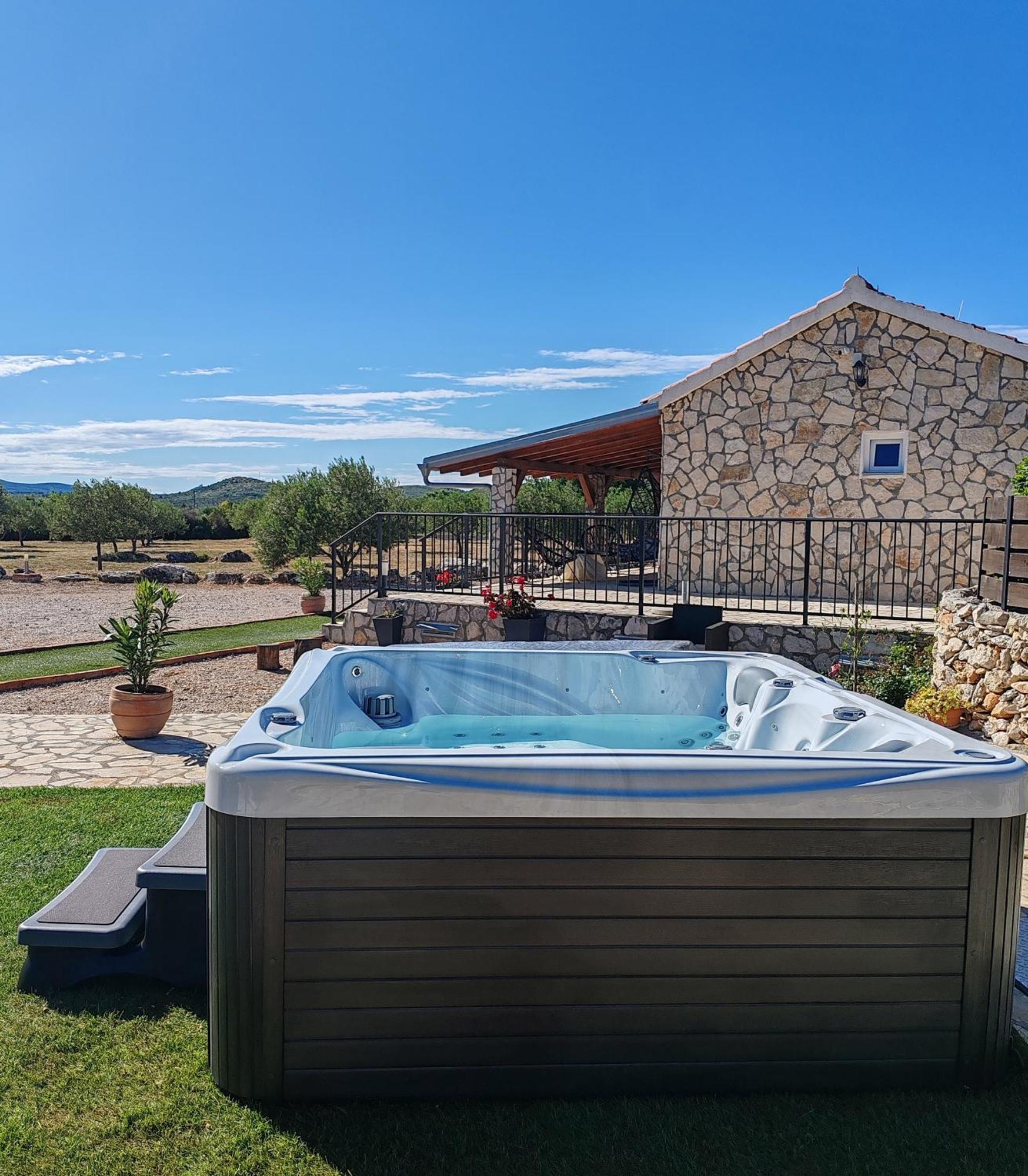 Holiday Home Juli With Jacuzzi Šibenik Exterior foto